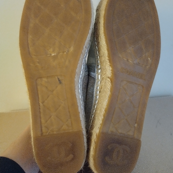 Chanel mesh silver slip on shoes size 36 - Picture 7 of 10